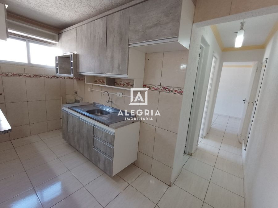 Lindo Apartamento de 2 Quartos no Bairro Colônia Rio Grande em São José dos Pinhais