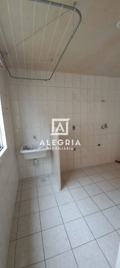 Apartamento a venda no Bairro Colônia Rio Grande em São José dos Pinhais