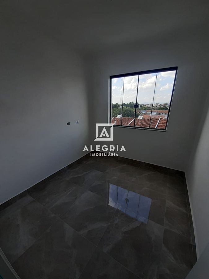 Lindo Apartamento Duplex 3 quartos sendo 1 suite em São José dos Pinhais