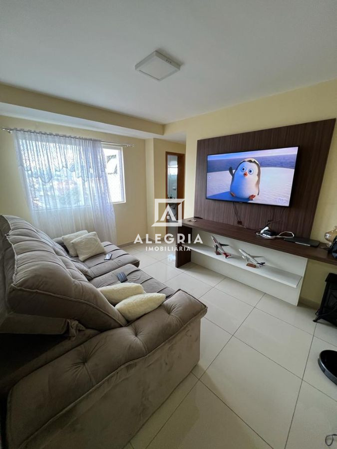 Lindo Apartamento Duplex Mobiliado Contendo 02 Dormitórios Sendo 01 Suite em São José dos Pinhais