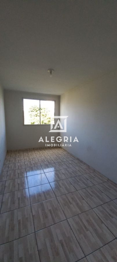 Apartamento 2 Dormitórios no Bairro Costeira em São José dos Pinhais