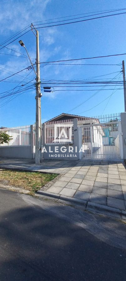 Terreno contendo 02 residencias no Bairro São Domingos em São José dos Pinhais
