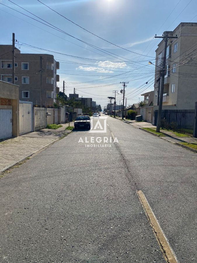 Casa 02 Dormitórios, Bairro Boneca do Iguaçú em São José dos Pinhais