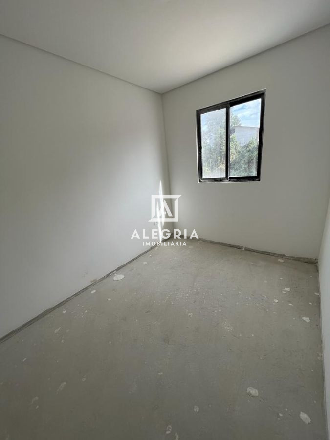 Lindo Apartamento Contendo 02 Dormitórios no Bairro Braga em São José dos Pinhais