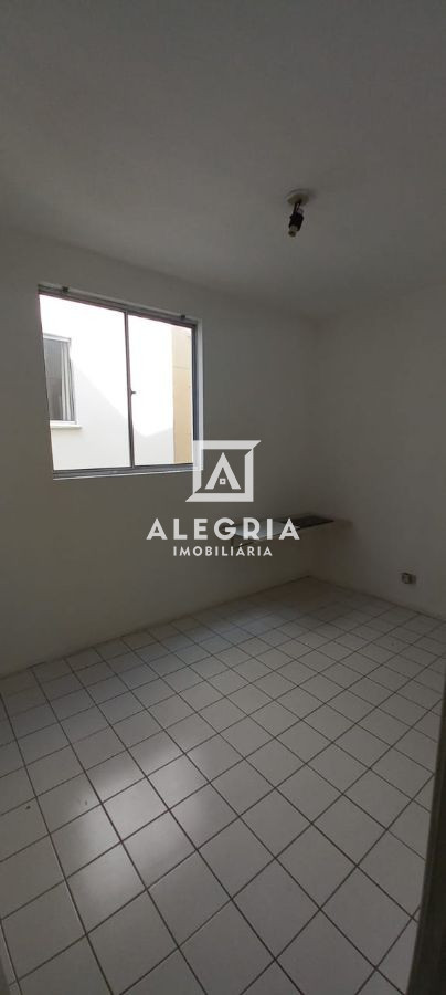 Apartamento 02 Quartos Próximo ao Condor da Rua Joinville em São José dos Pinhais