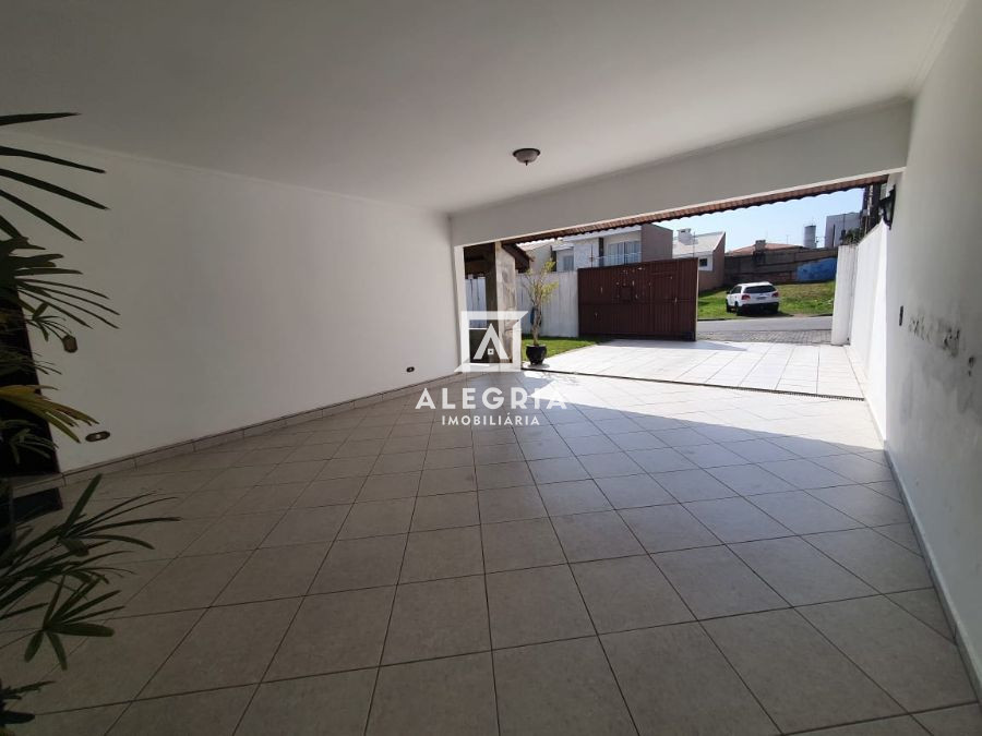 Linda Residência 04 Dormitórios 01 Suíte ao lado do terminal Central em São José dos Pinhais