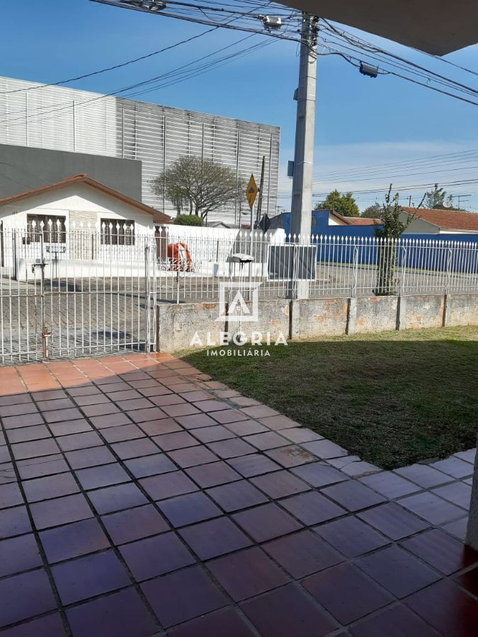 Casa 3 Dormitórios com terreno enorme em São José dos Pinhais