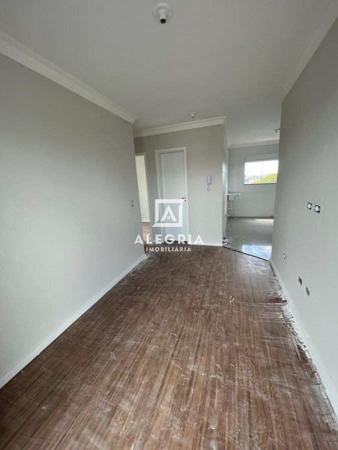 Apartamento Contendo 02 Dormitórios e 03 Sacadas no Conjunto São José em São José dos Pinhais