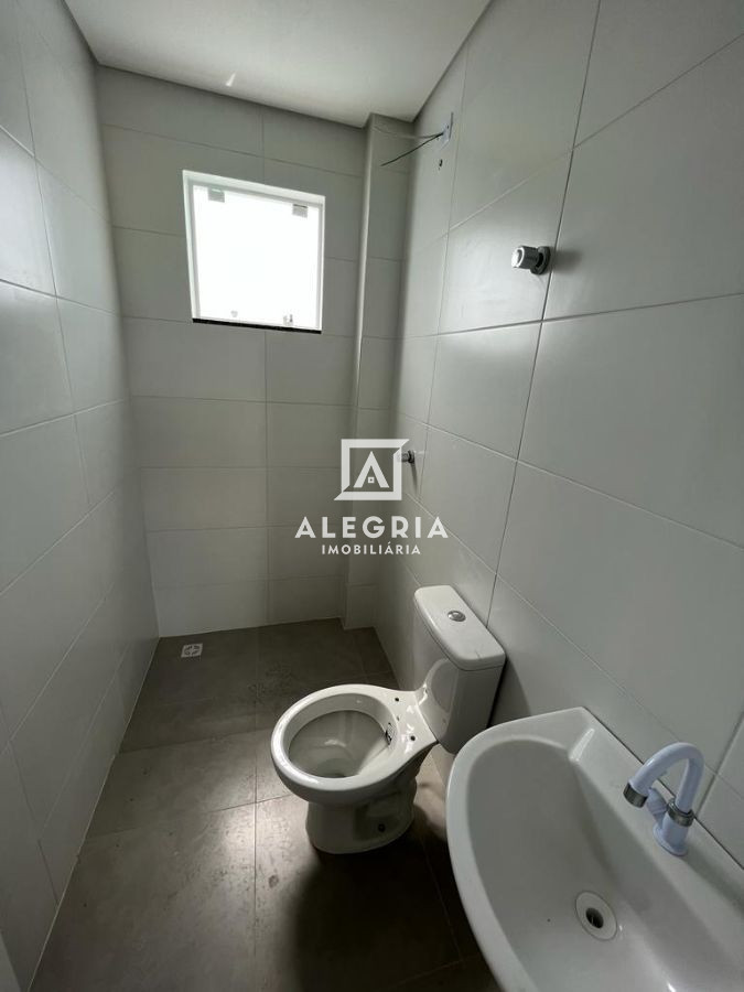 Apartamento Contendo 02 Dormitórios e 03 Sacadas no Conjunto São José em São José dos Pinhais
