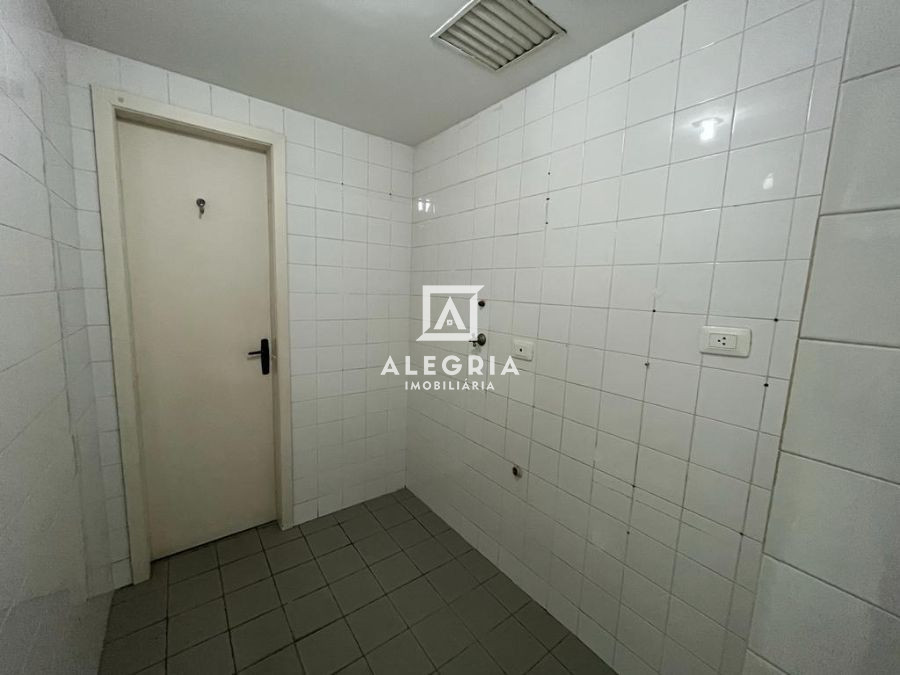 Sala Comercial no Centro de São José dos Pinhais PR em São José dos Pinhais