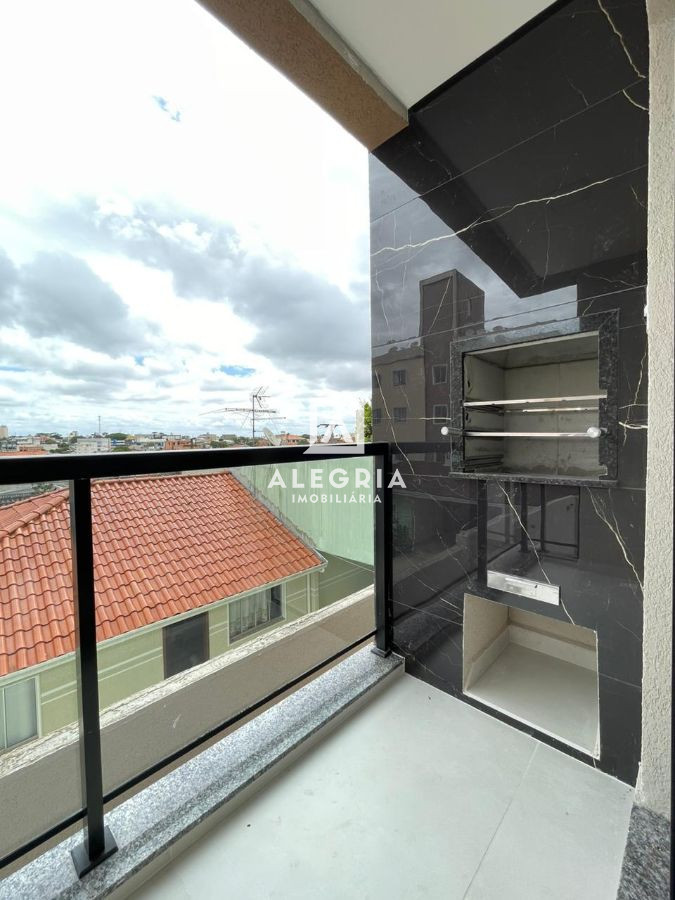 Lindo Apartamento de 02 Quartos sendo uma Suíte na Boneca do Iguaçu em São José dos Pinhais