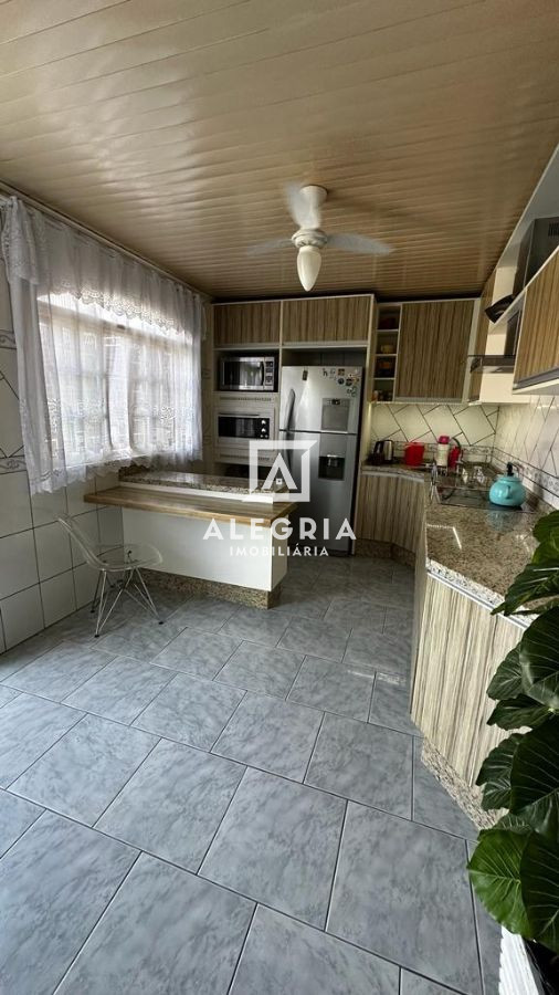 Casa 03 Quartos (Sendo 01 Suíte), Bairro Cidade Jardim em São José dos Pinhais