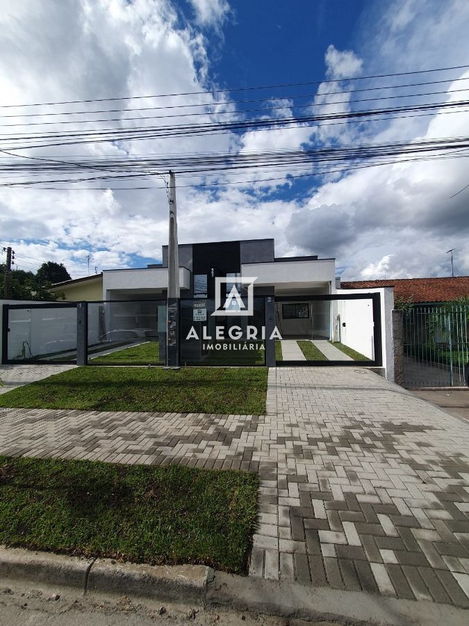 Linda Residência 03 Dormitórios 01 Suíte no Bairro Cruzeiro em São José dos Pinhais