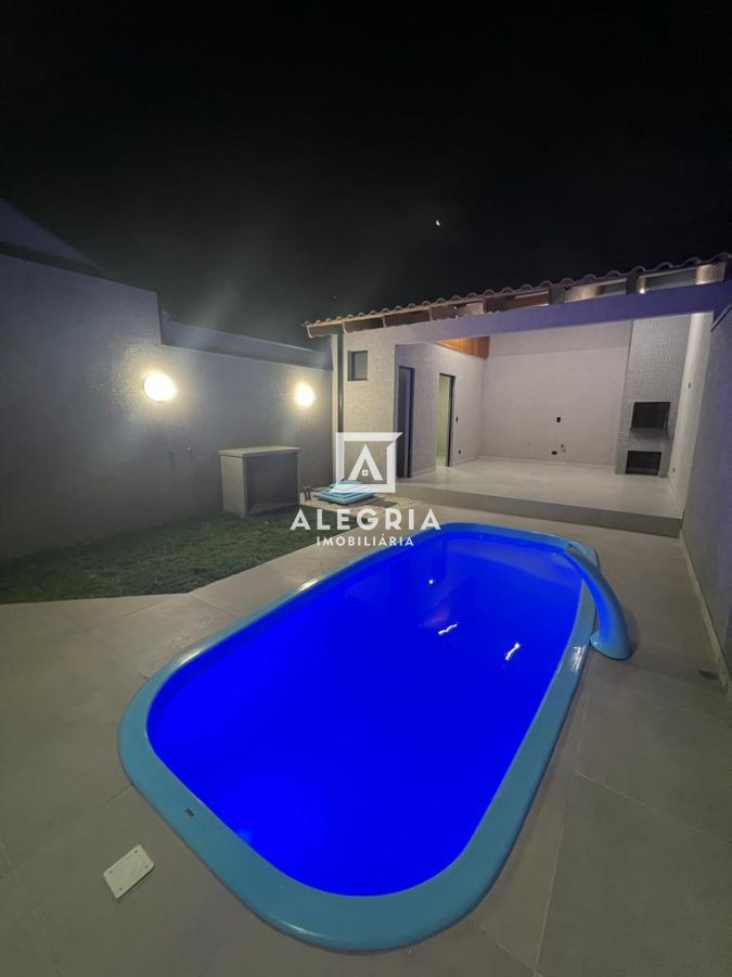 Belissima Casa Contendo 03 Dormitórios Sendo 01 Suite com Piscina e Edicula no Pedro Moro em São José dos Pinhais