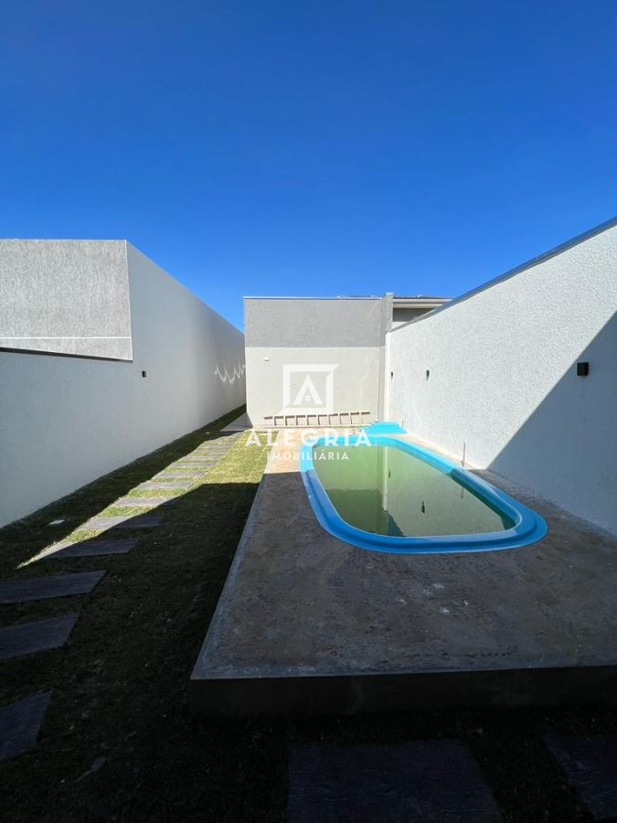 Belissima Casa com Piscina Contendo 03 Dormitórios Sendo 01 Suite na Cidade Jardim em São José dos Pinhais
