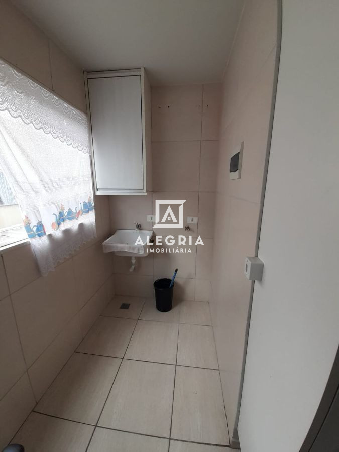 Apartamento Contendo 03 Dormitórios no Bairro Quisisana em São José dos Pinhais