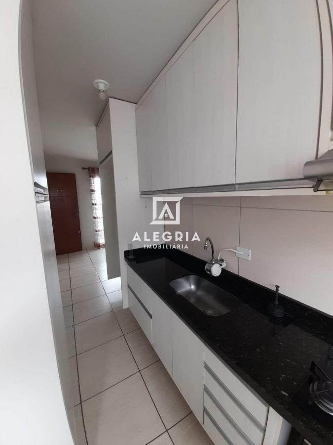 Apartamento Contendo 03 Dormitórios no Bairro Quisisana em São José dos Pinhais