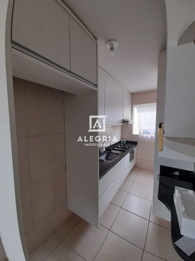 Apartamento Contendo 03 Dormitórios no Bairro Quisisana em São José dos Pinhais