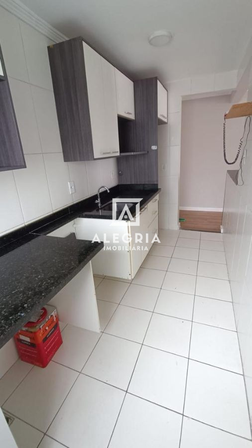 Apartamento com Cozinha Planejada no Bairro Afonso Pena em São José dos Pinhais