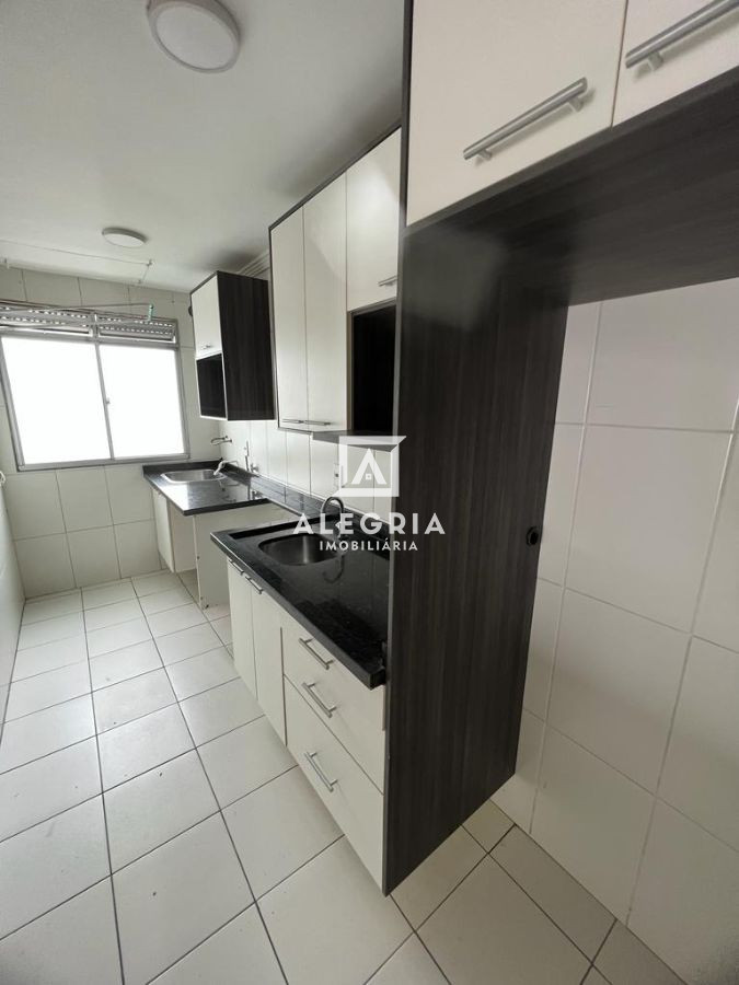 Apartamento com Cozinha Planejada no Bairro Afonso Pena em São José dos Pinhais