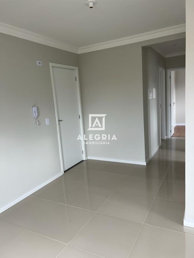 Apartamento Contendo 03 Dormitórios Sendo 01 Suite na Cidade Jardim em São José dos Pinhais