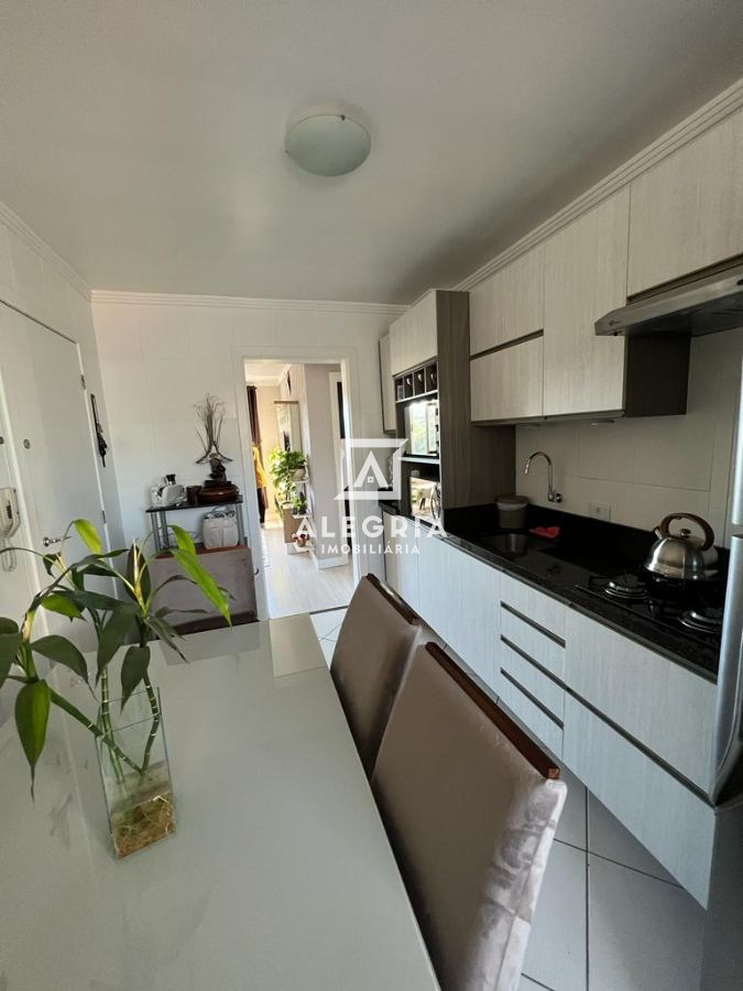 Lindo Apartamento Semi Mobiliado Contendo 02 Dormitórios no Bom Jesus em São José dos Pinhais