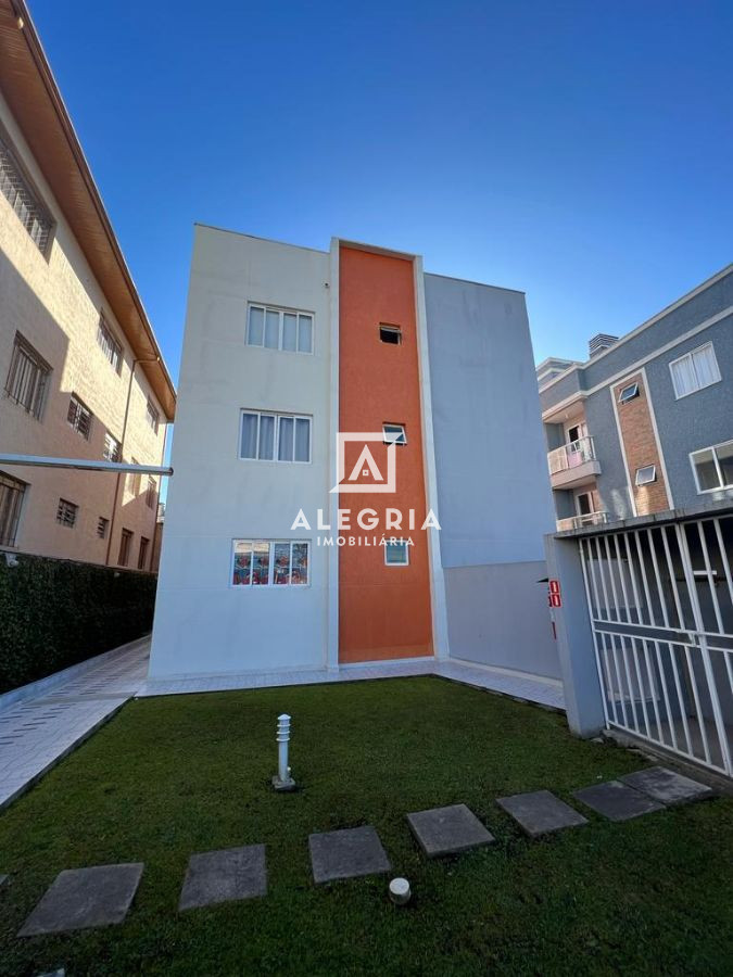 Lindo Apartamento Semi Mobiliado Contendo 02 Dormitórios no Bom Jesus em São José dos Pinhais