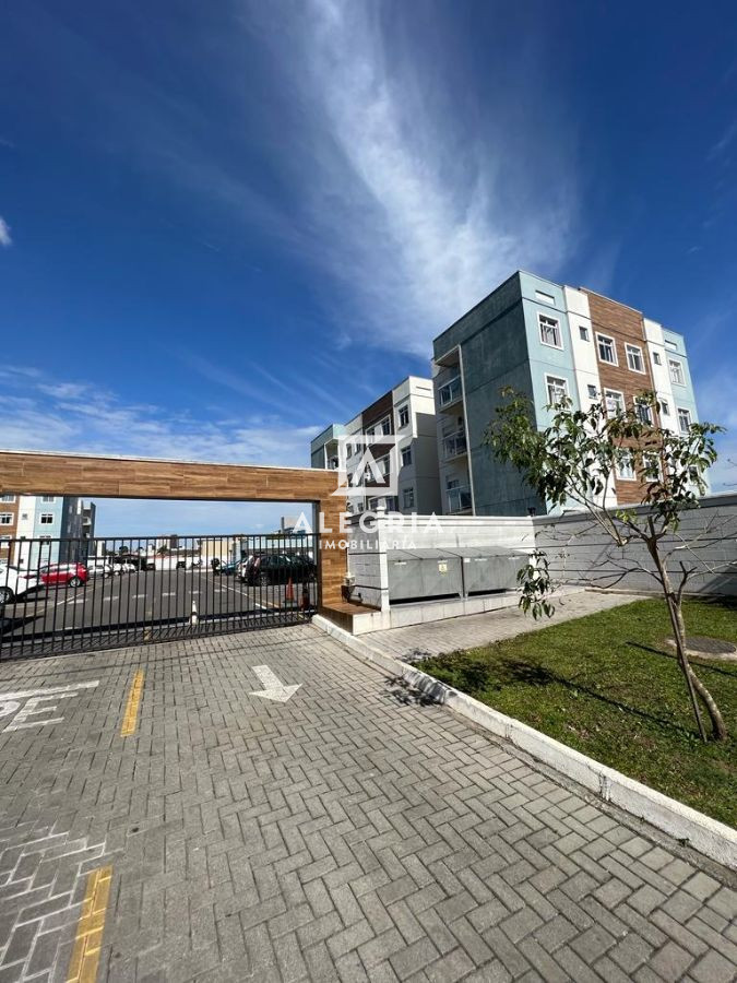 Apartamento Semi Mobiliado Contendo 02 Dormitórios na Cidade Jardim em São José dos Pinhais