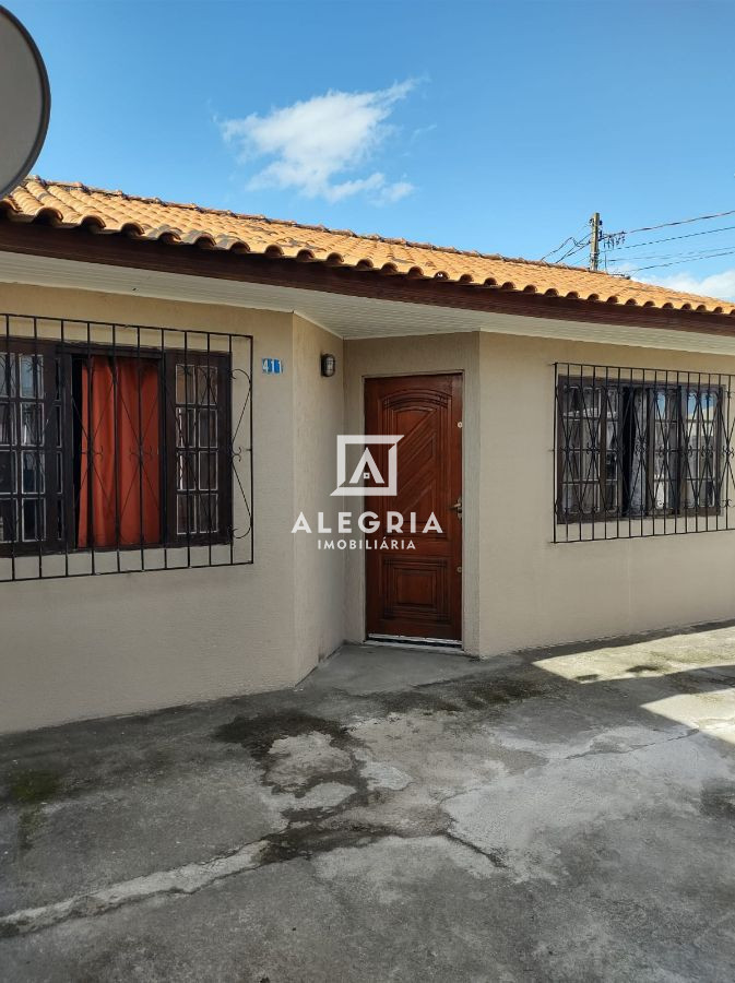 Casa Esquina Contendo 02 Dormitórios no Bairro Ouro Fino Costeira em São José dos Pinhais em São José dos Pinhais