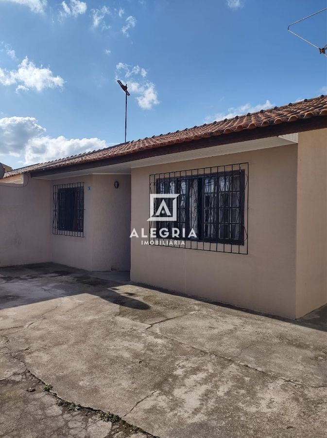 Casa Esquina Contendo 02 Dormitórios no Bairro Ouro Fino Costeira em São José dos Pinhais em São José dos Pinhais