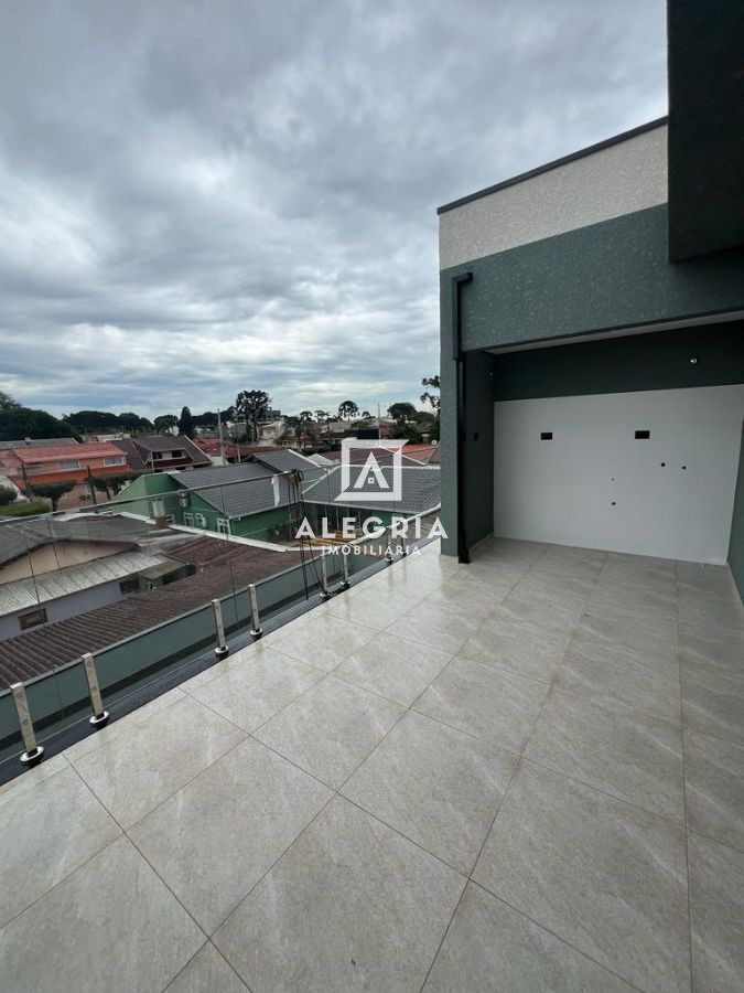 Belissimo Triplex Alto Padrão Contendo 03 Dormitórios Sendo 01 Suite no Urano em São José dos Pinhais