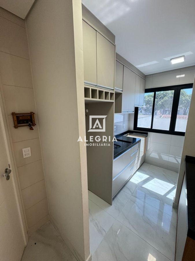 Lindo Apartamento Semi Mobiliado Contendo 03 Dormitorios Sendo 01 Suite e Closet em São José dos Pinhais