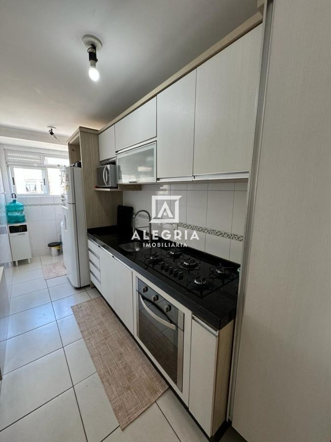 Lindo Apartamento Semi Mobiliado Contendo 03 Dormitórios na Cidade Jardim em São José dos Pinhais