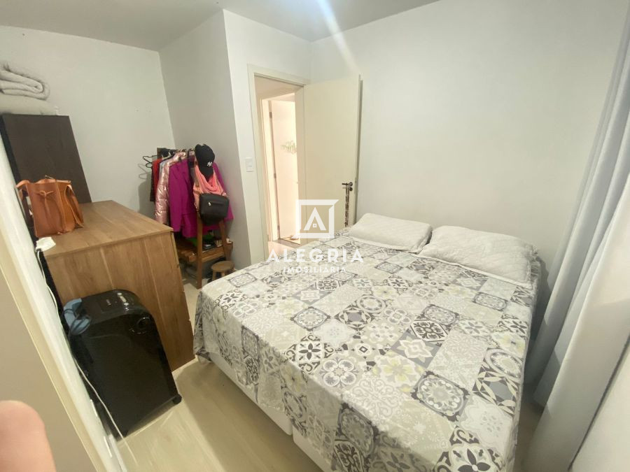 Belissimo Apartamento Terreo Com Garden Contendo 03 Dormitórios Sendo 01 Suite em São José dos Pinhais