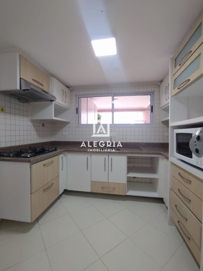 Sobrado 3 Quartos sendo 1 suite no Aristocrata em São José dos Pinhais