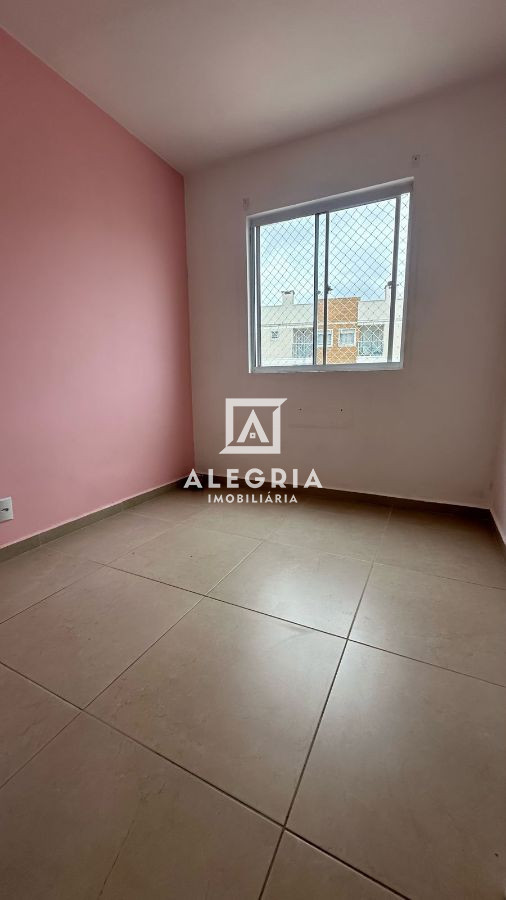 Apartamento com 02 Dormitórios (Sendo 01 Suite) em São José dos Pinhais