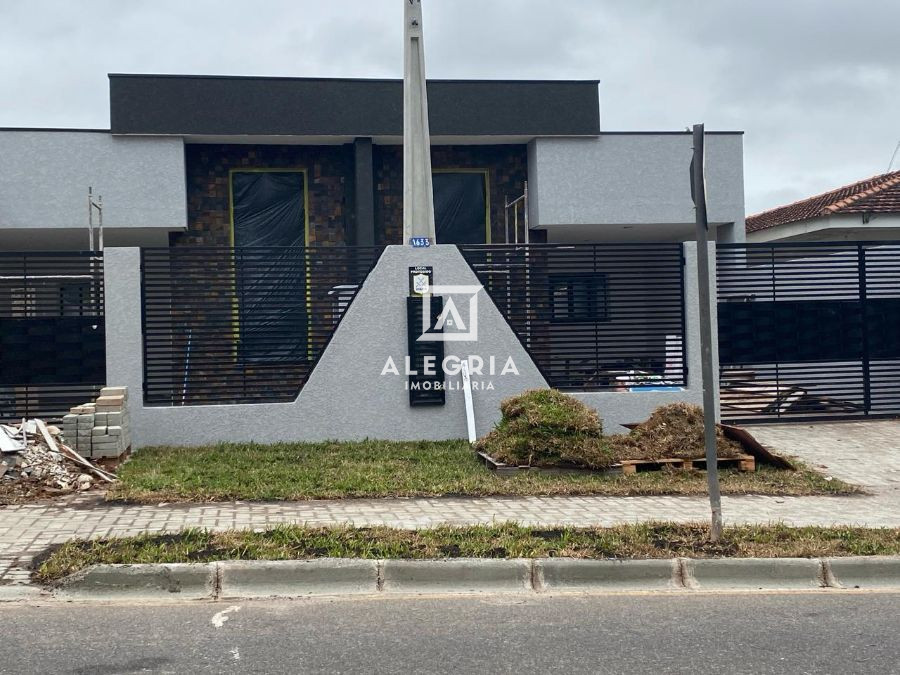 Belissima Casa Contendo 03 Dormitórios Sendo 01 Suite e Edicula Bom Jesus em São José dos Pinhais em São José dos Pinhais