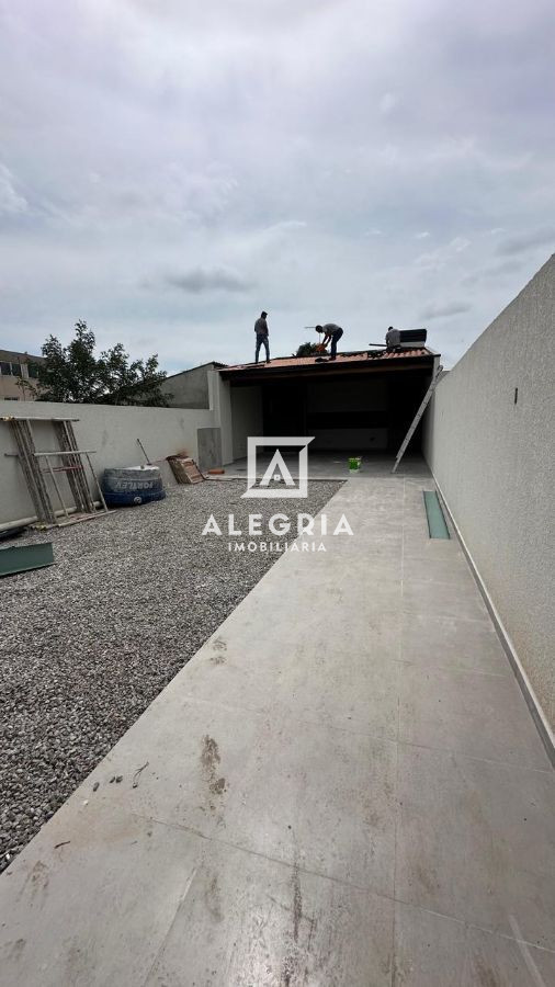 Casa com 03 Dormitórios (Sendo 01 Suíte) com Edicula, São Marcos em São José dos Pinhais