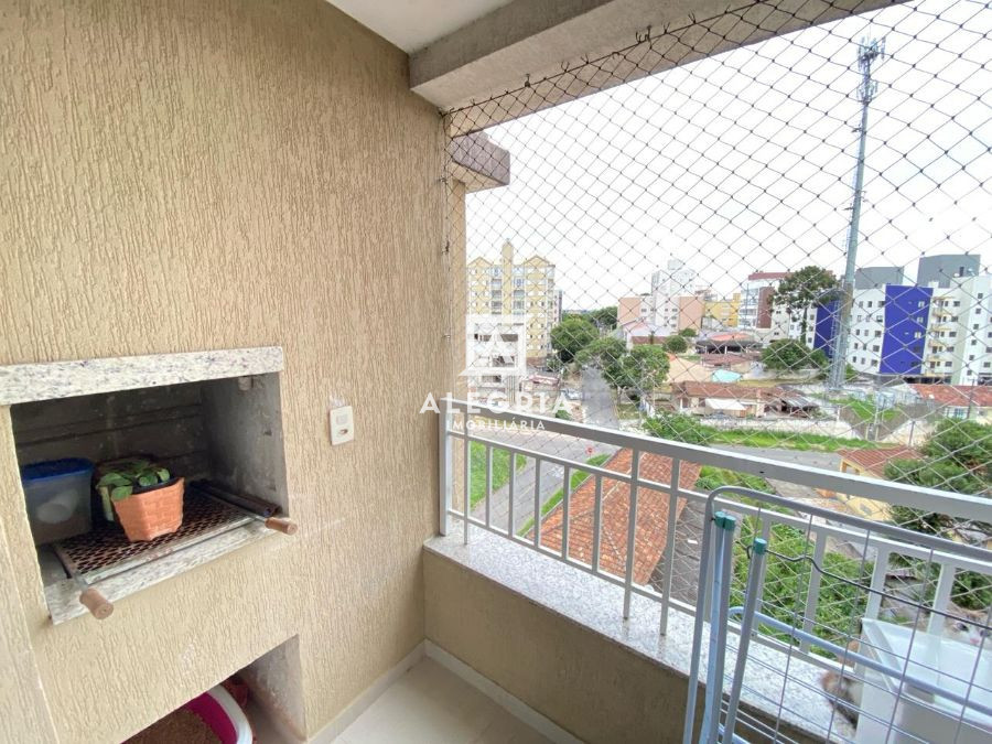 Apartamento Semi mobiliado 3 Quartos sendo 1 Suíte em São José dos Pinhais