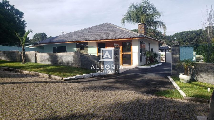 Belíssima Residência em condominio fechado no Bairro Borda do Campo em São José dos Pinhais