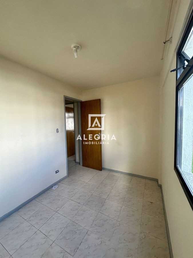 Apartamento 02 Dormitórios bairro Bom Jesus em São José dos Pinhais