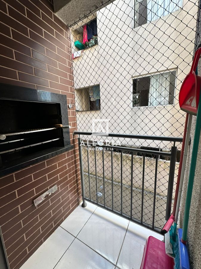 Apartamento 02 Dormitórios sacada com churrasqueira no Bairro Parque da Fonte em São José dos Pinhais