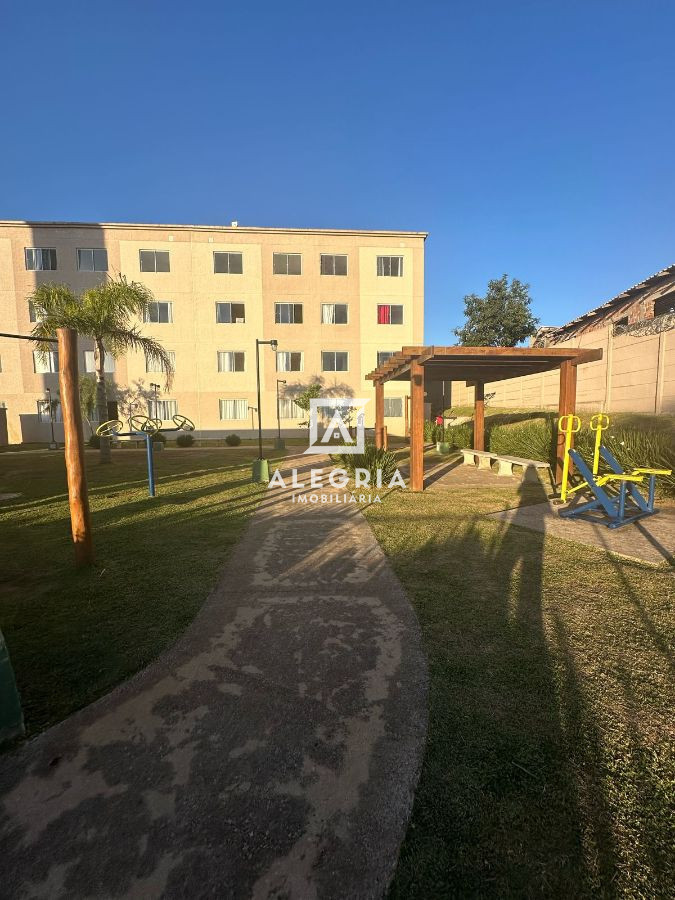 Lindo Apartamento no Bairro Colonia Rio Grande em São José dos Pinhais