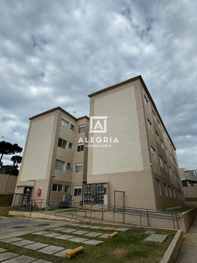 Lindo Apartamento no Bairro Colonia Rio Grande em São José dos Pinhais