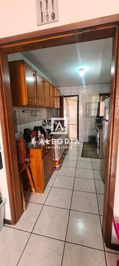 Casa Contendo 03 Dormitórios no Afonso Pena em São José dos Pinhais