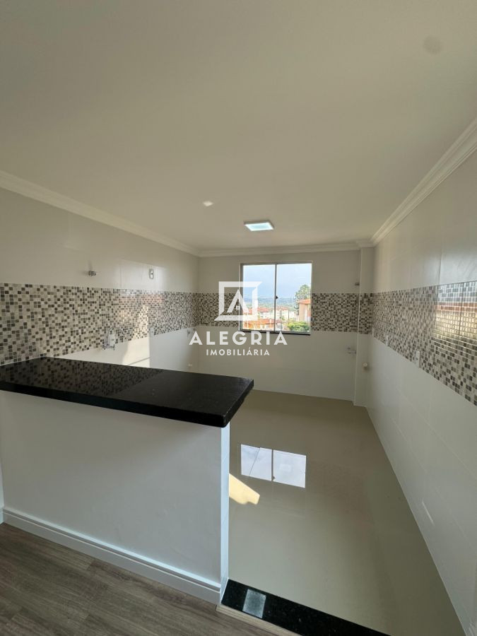 Apartamento a venda no Bairro Colônia Rio Grande em São José dos Pinhais