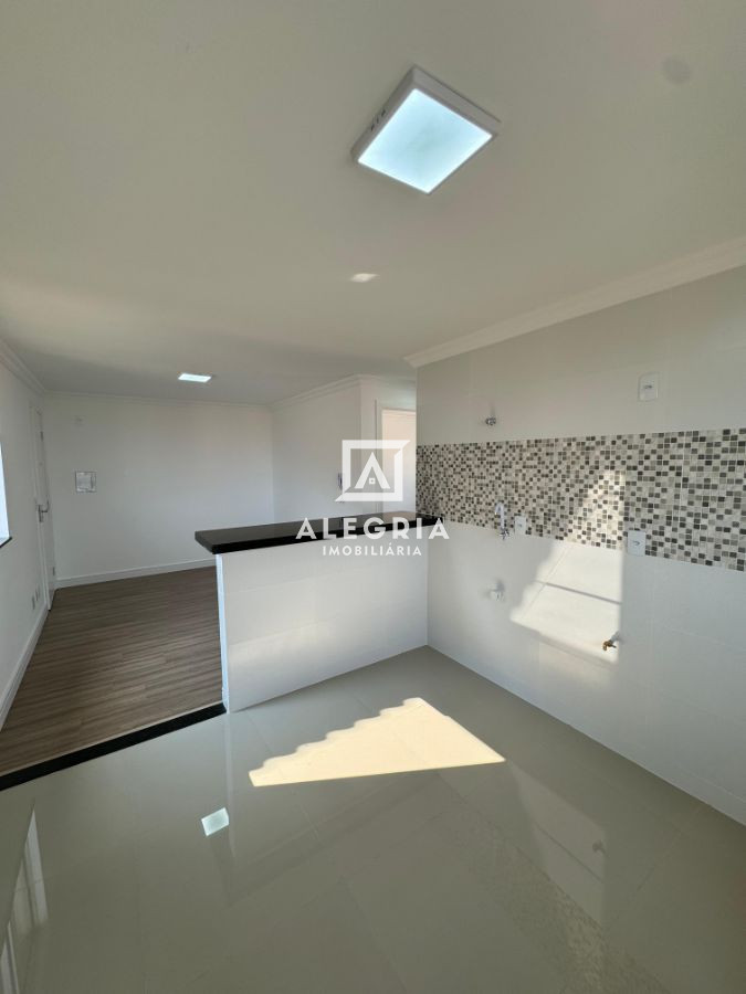 Apartamento a venda no Bairro Colônia Rio Grande em São José dos Pinhais