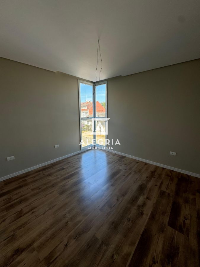 Lindo Apartamento Contendo 02 Dormitórios no Bom Jesus em São José dos Pinhais