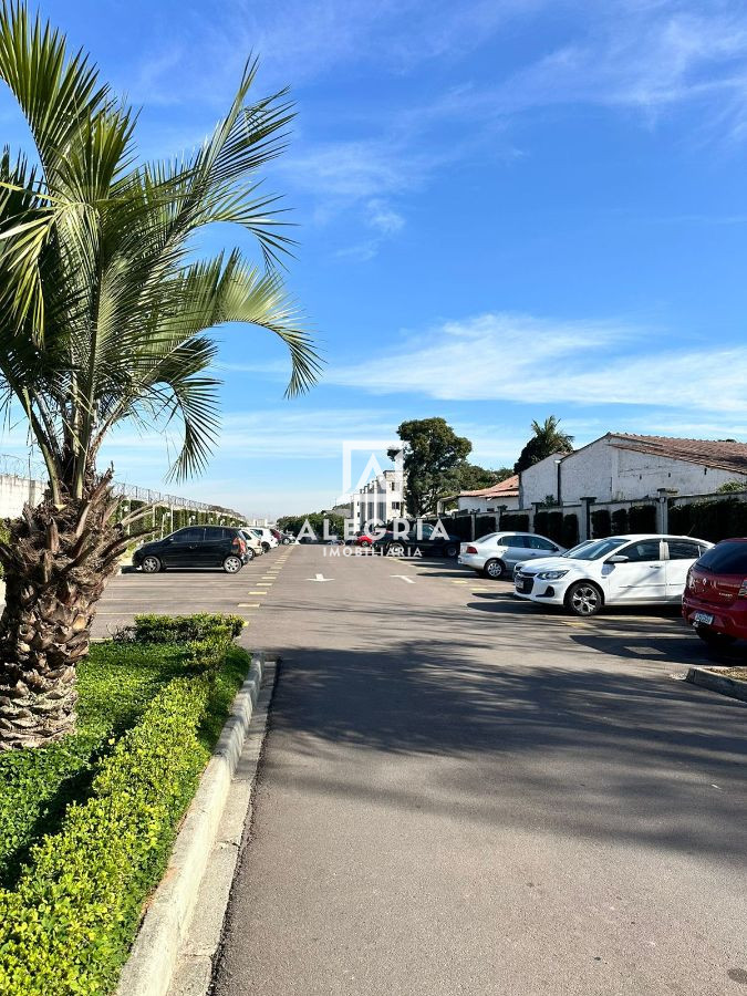 Apartamento Térreo 02 Dormitórios na Costeira em São José dos Pinhais