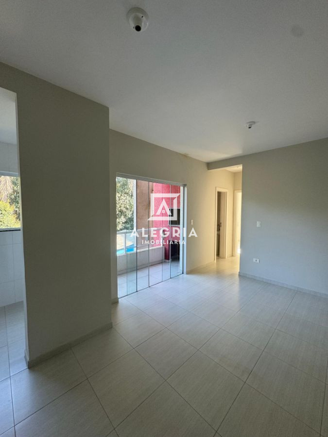 Lindo Apartamento Contendo 02 Dormitórios na Colonia Rio Grande em São José dos Pinhais